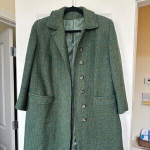 **SOLD** AMAZING 1950's Women’s Harris Tweed Wool Coat, Made in Scotland